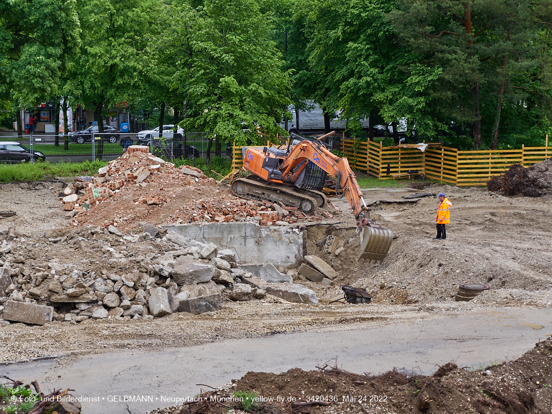 24.05.2022 - Baustelle am Haus für Kinder in Neuperlach